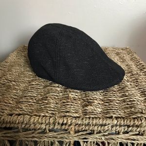 Zara Man Wool Blend Derby Cap
